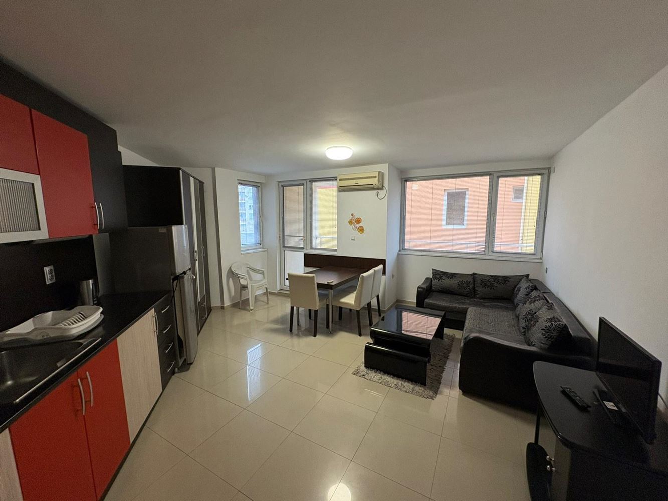 One-bedroom apartment in Pomorie – excellent location only 400 m from the sea and the city center