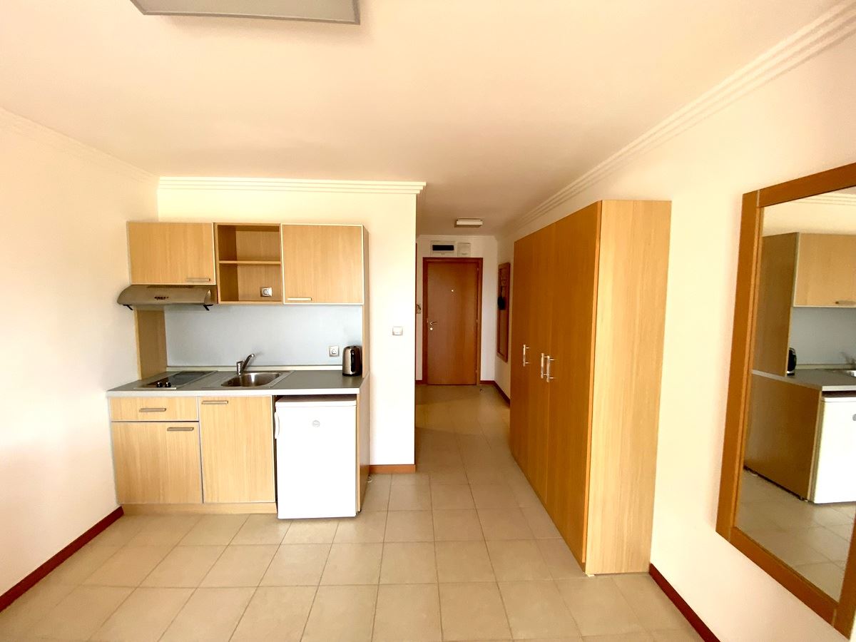 One-bedroom apartment on the first sea line in Ravda – luxury, nature, and impressive pool view