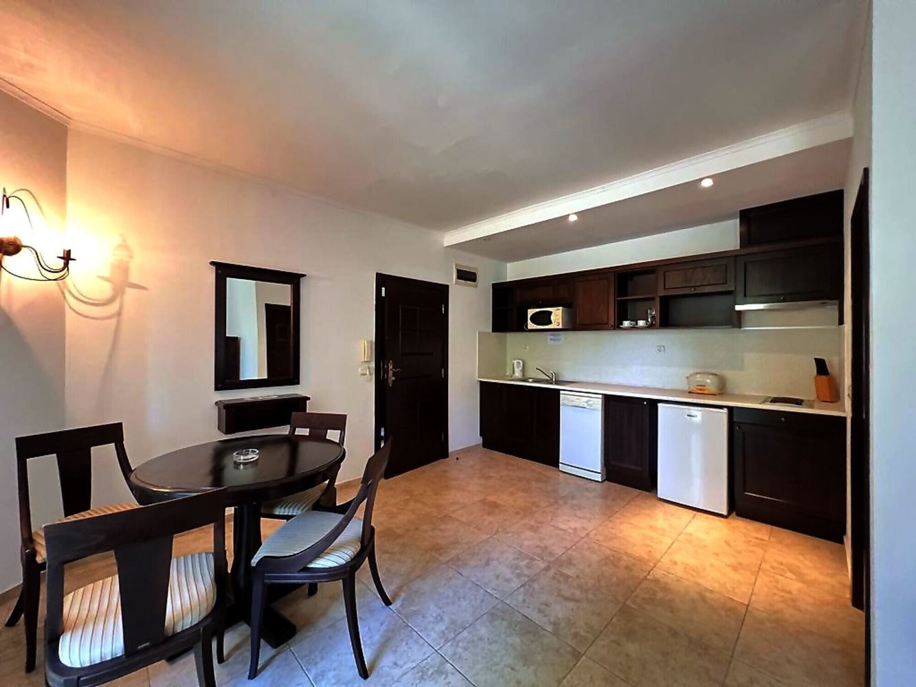 One-Bedroom Apartment on the First Line in Obzor – Seaside Comfort, SPA Facilities and Tranquility Surrounded by Greenery