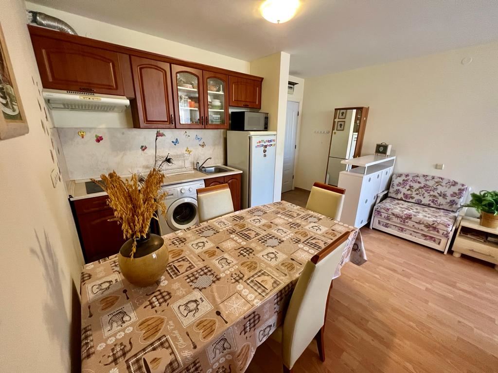 Apartment in a complex with a wide range of services