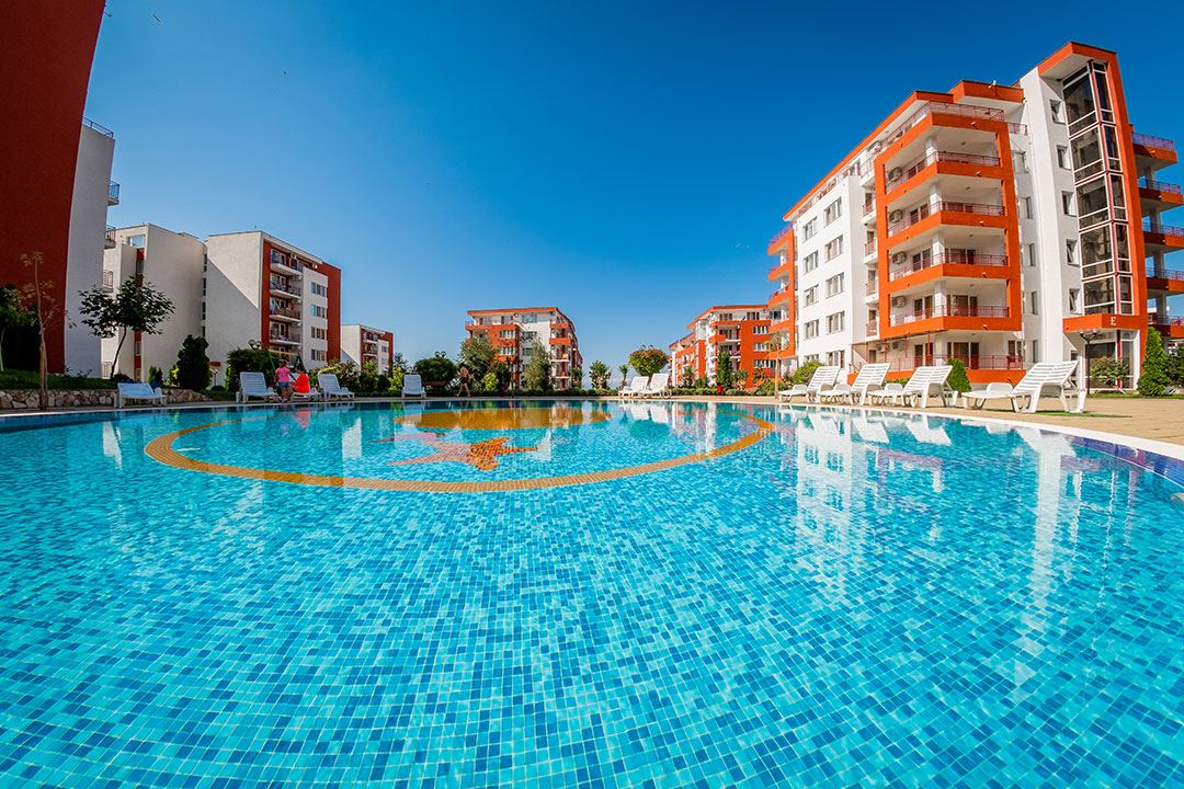 Wonderful One-Bedroom Apartment in Sveti Vlas with Sea View – Excellent Investment Just Steps from the Beach