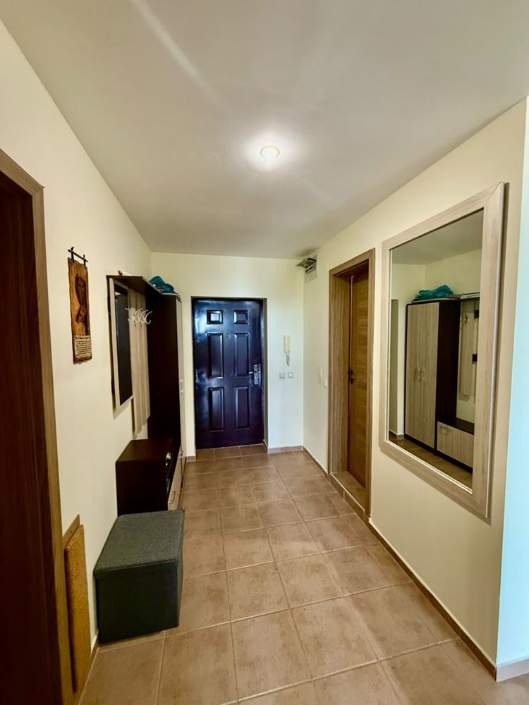 Cozy apartment in Sveti Vlas on the ground floor – sea, mountain and luxury complex