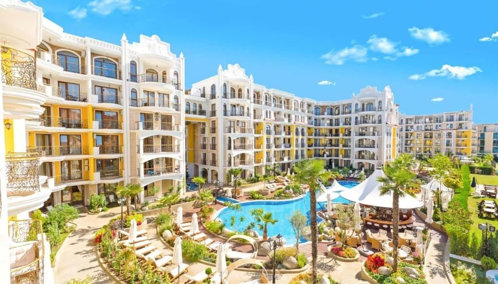 Luxury Apartment with Extensive Infrastructure and SPA in Sunny Beach