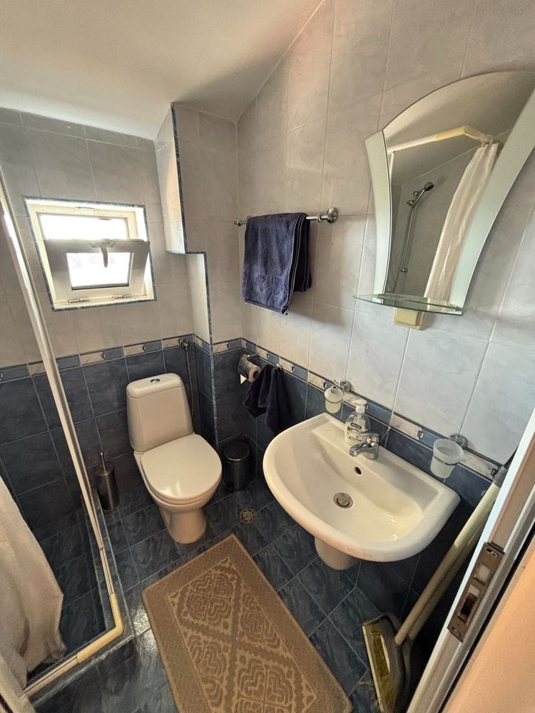 Panoramic sea-view three-bedroom? apartment in Sveti Vlas