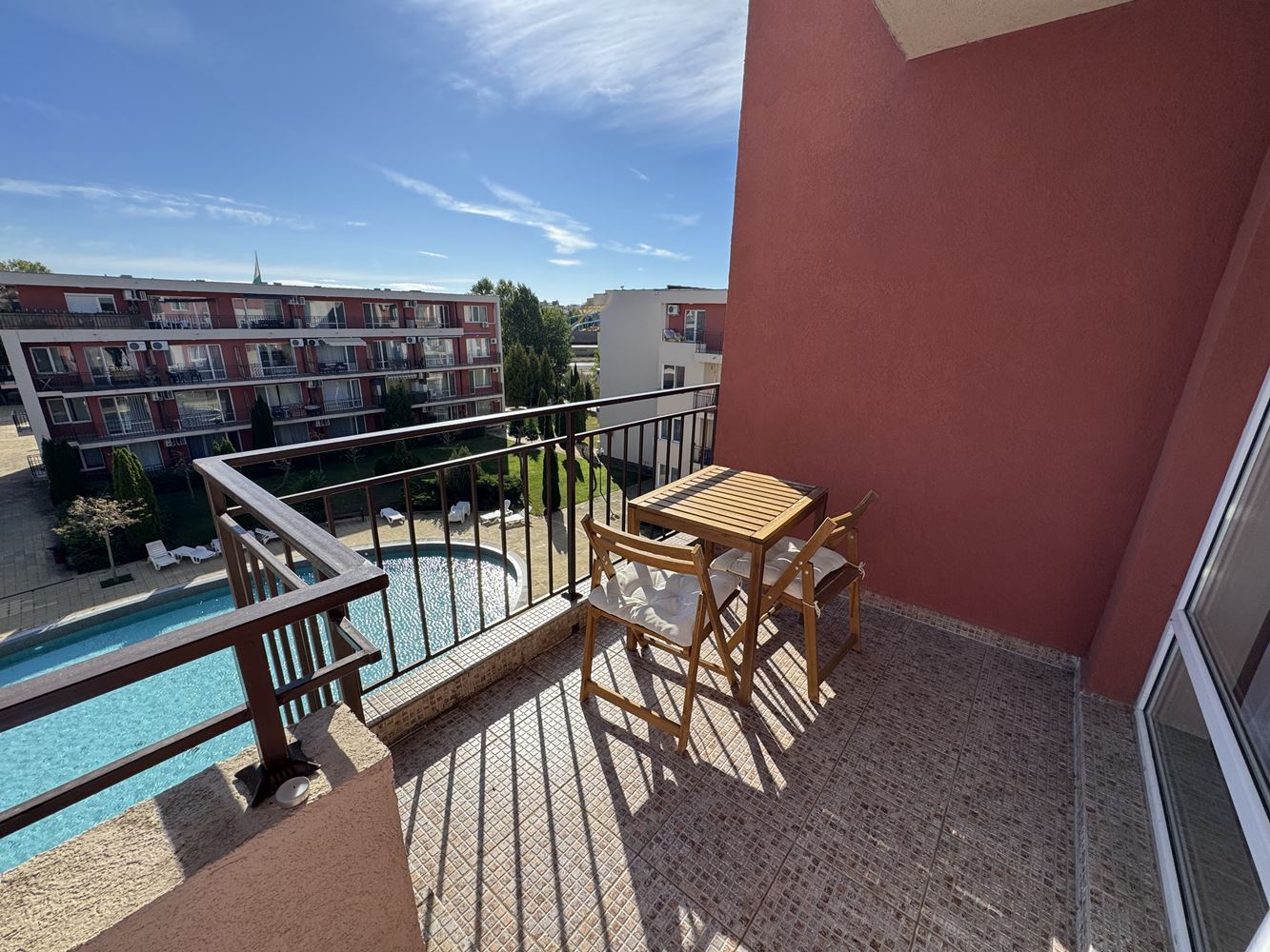 Studio with pool view in a complex with excellent infrastructure in Sunny Beach