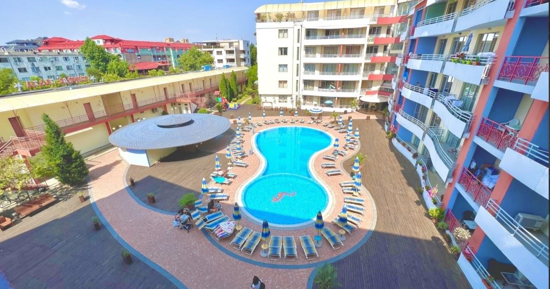 Spacious One-Bedroom Apartment in a Modern Complex in Sunny Beach