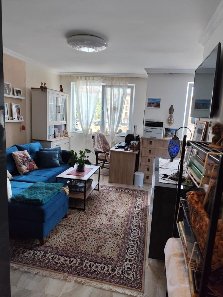 Luxury Three-room Apartment in a Well-Maintained Complex in Sunny Beach