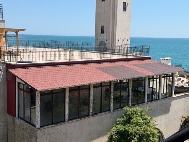 One-bedroom apartment on the first line with sea view in Aheloy