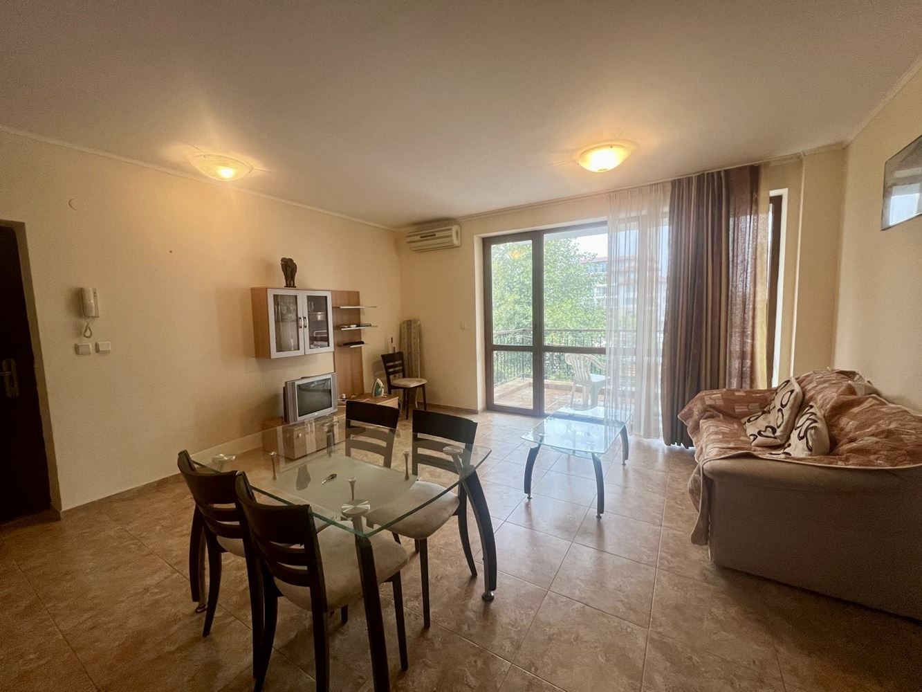 Spacious Two-Bedroom Apartment with Pool View in a Prestigious Complex in Nessebar