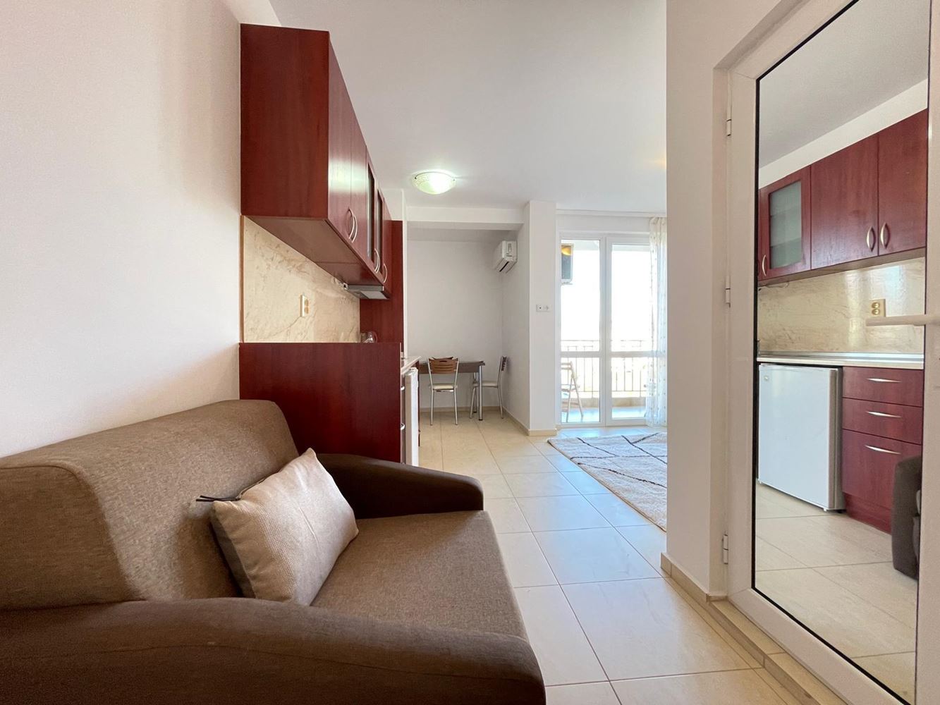 Stylish furnished studio in a year-round complex in Sunny Beach, 400 meters from the beach