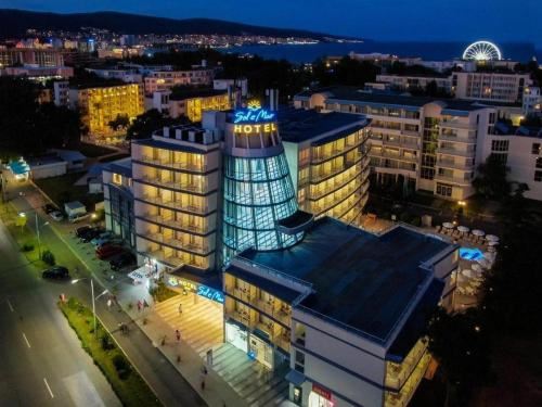 Studio with Direct Access to the Pool in Sunny Beach – Excellent Location and Amenities for Year-Round Use