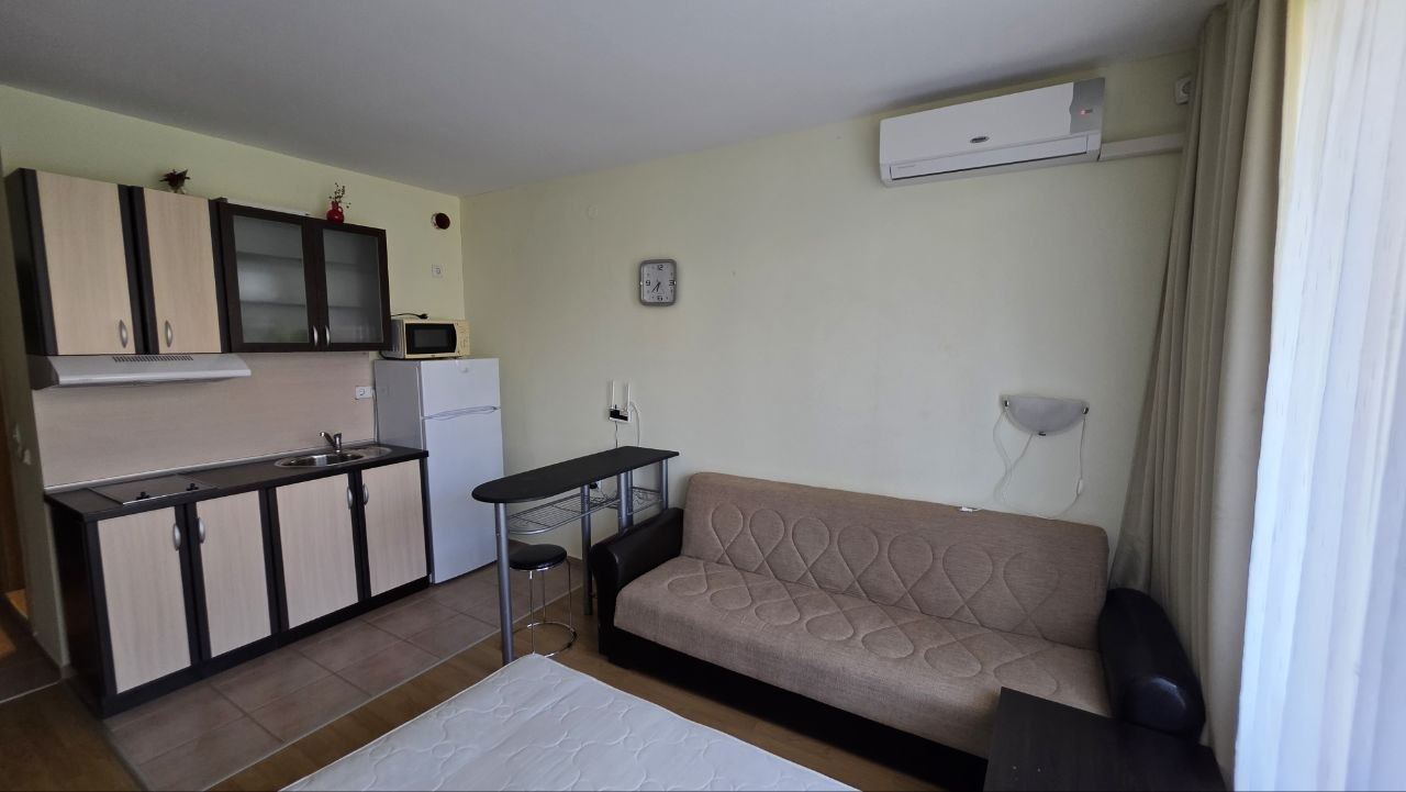 Practical and cozy studio in Sunny Beach – comfort and tranquility with a pool view