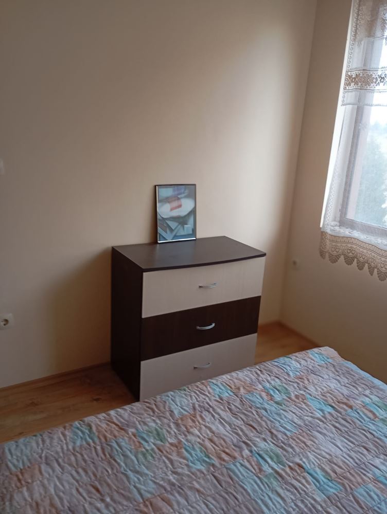 Fully furnished one-bedroom apartment 200 m from the beach in Ravda – peace, greenery, and comfort in a small complex