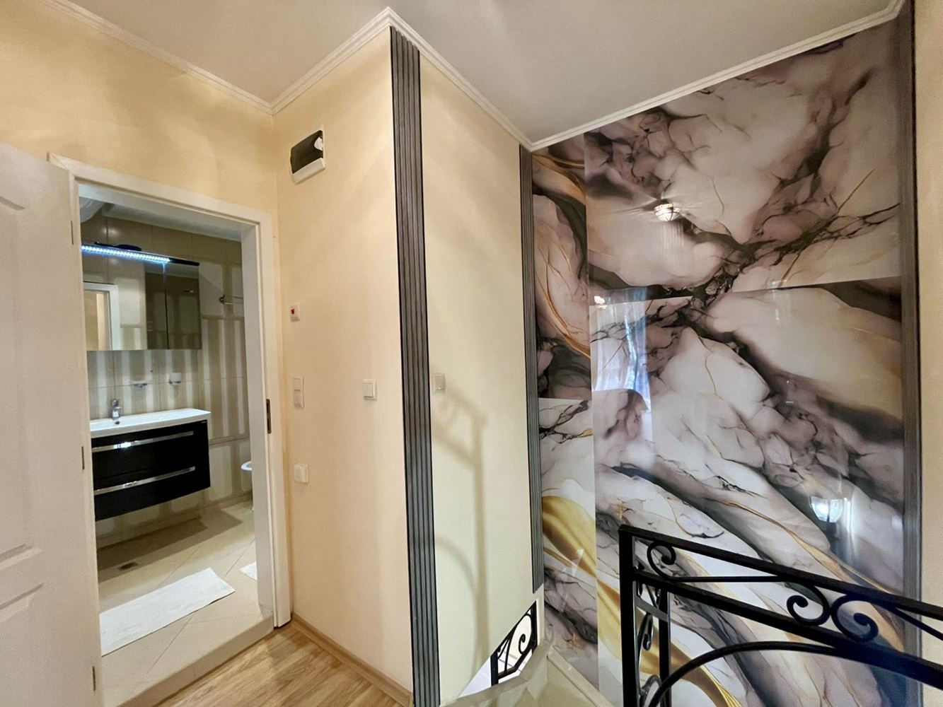 Luxury Maisonette with Garden in an Elite Complex – Comfort and Relaxation Near the Sea