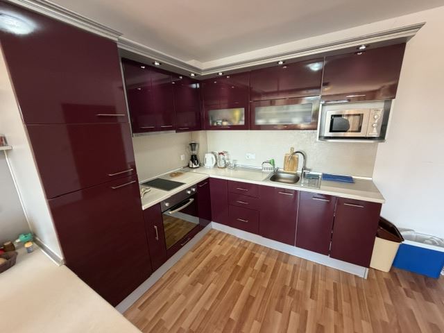 Sunny Beach: Spacious One-Bedroom Apartment with Pool View, 400 Metres from Cacao Beach