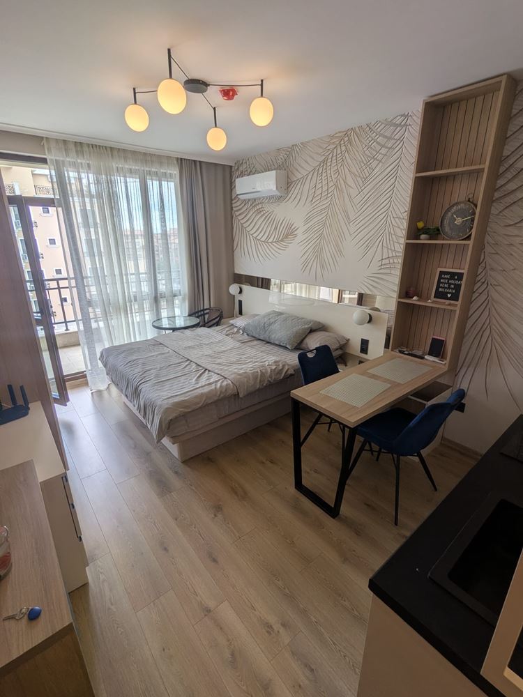 Studio with sea view in Sveti Vlas – comfort, tranquility, and nature in an impressive complex