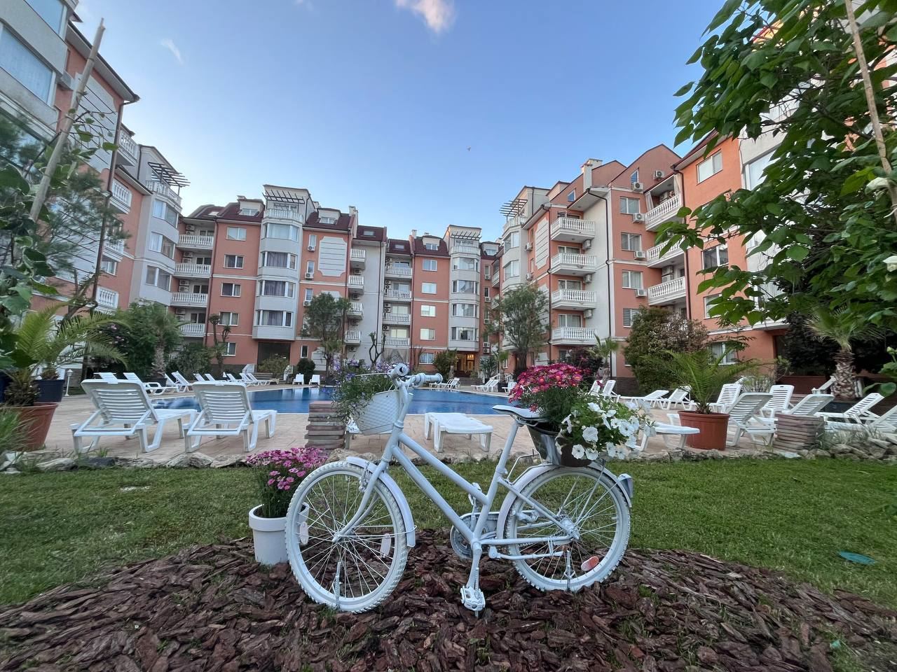 One-bedroom apartment 500 meters from the beach in Sunny Beach – ready to move in