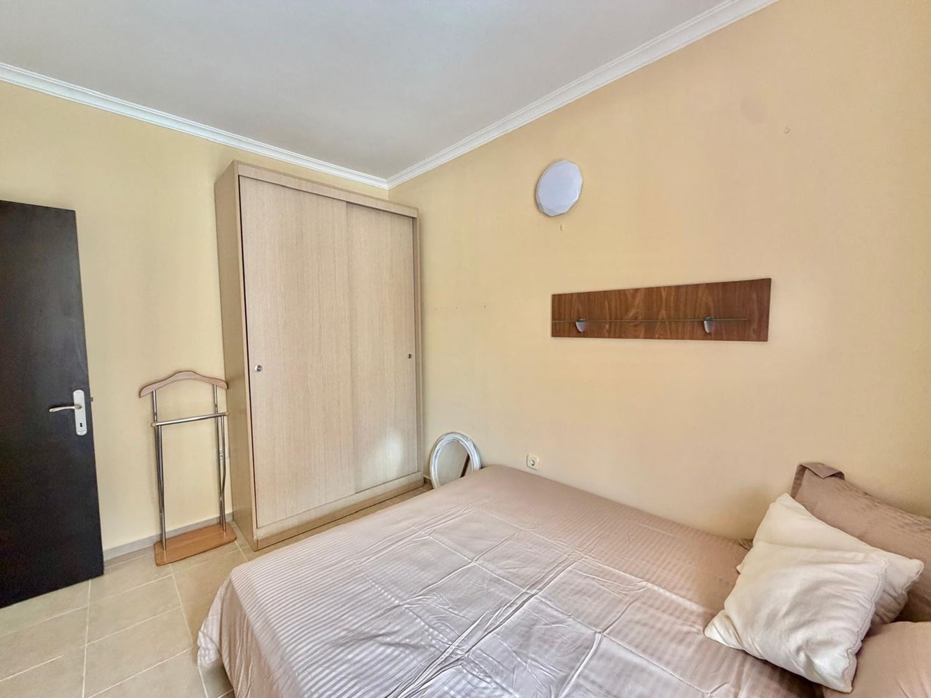 Spacious Apartment 300 Meters from the Beach in Sveti Vlas – Excellent Investment Opportunity with Possibility of Dividing into Two Homes