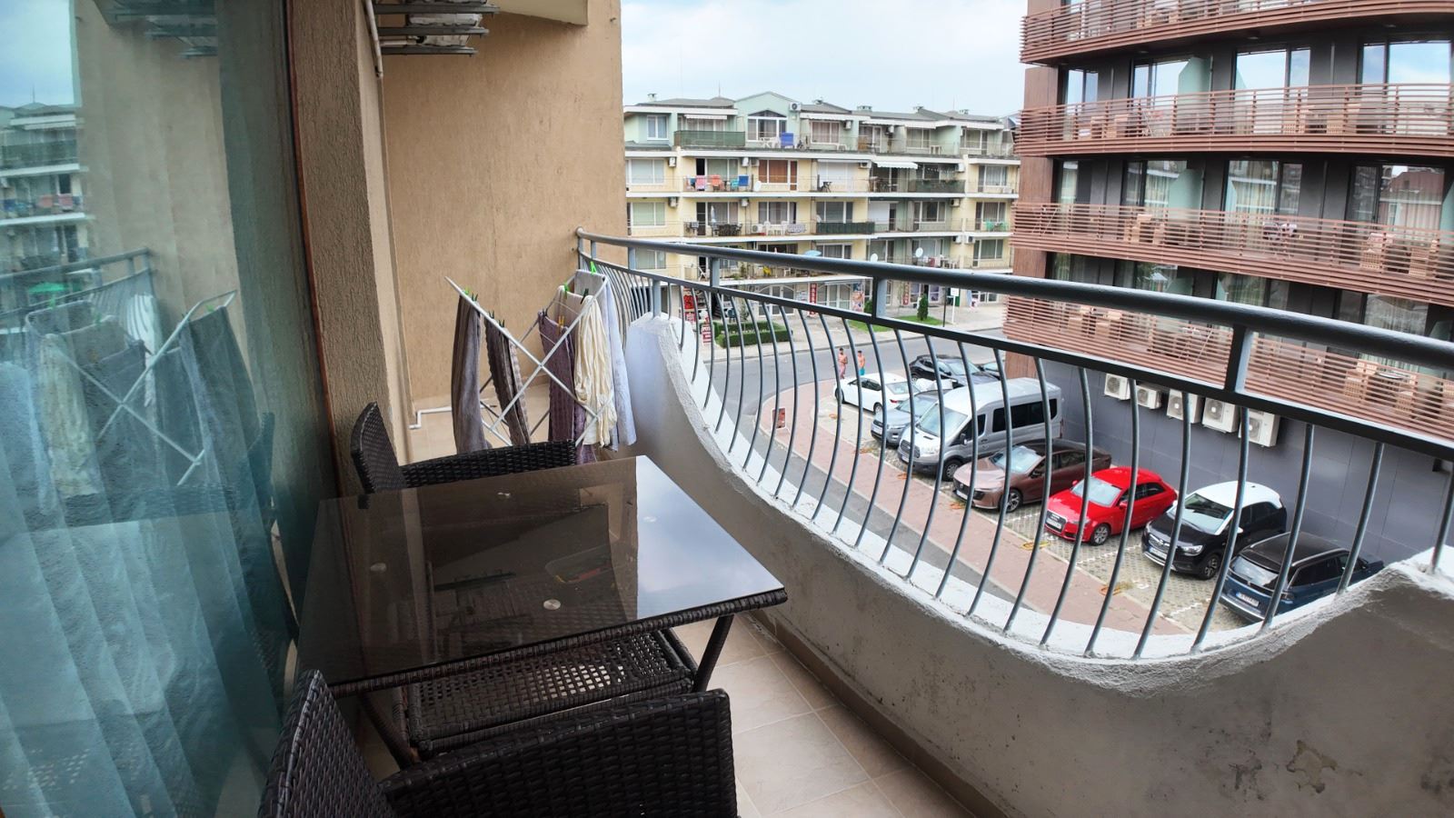 Stylish 1-Bedroom Apartment in a Complex with Swimming Pools and Excellent Amenities