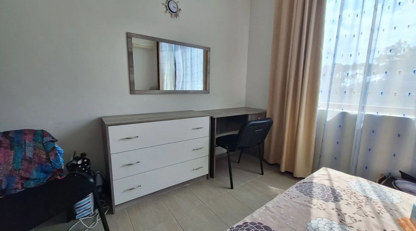One-Bedroom Apartment on the First Sea Line in Sveti Vlas – Cozy Property with Pool and Sea View