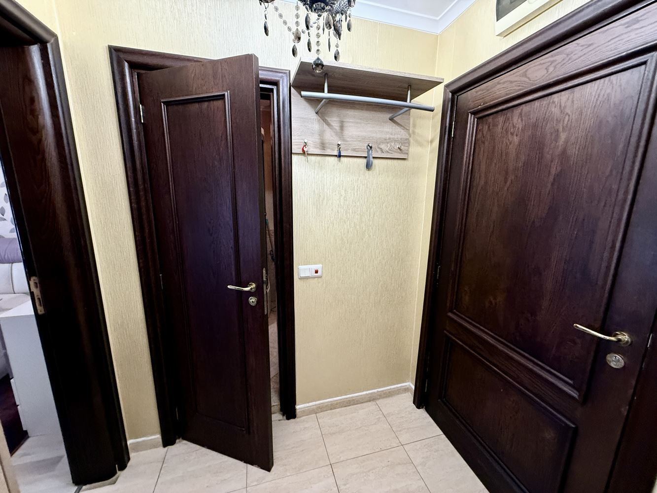 First-Line Apartment in Sveti Vlas – Stylish Property Near the Beach and Marina Dinevi Yacht Port