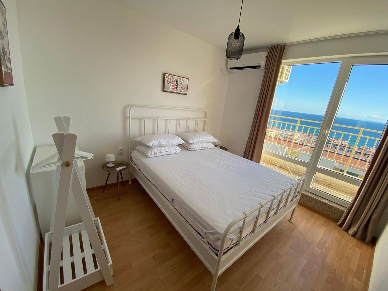 Apartment with One Bedroom and Panoramic Sea View in a Luxury Complex with Multiple Services