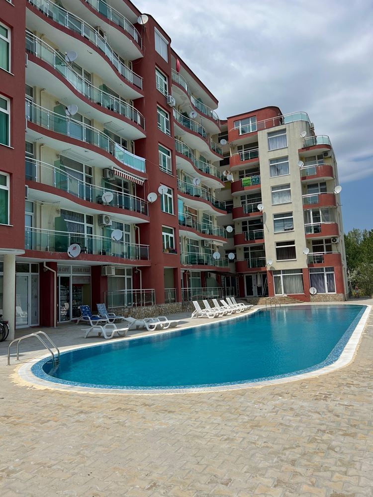 Sea Comfort and Coziness in a Stylish One-Bedroom Apartment in Ravda