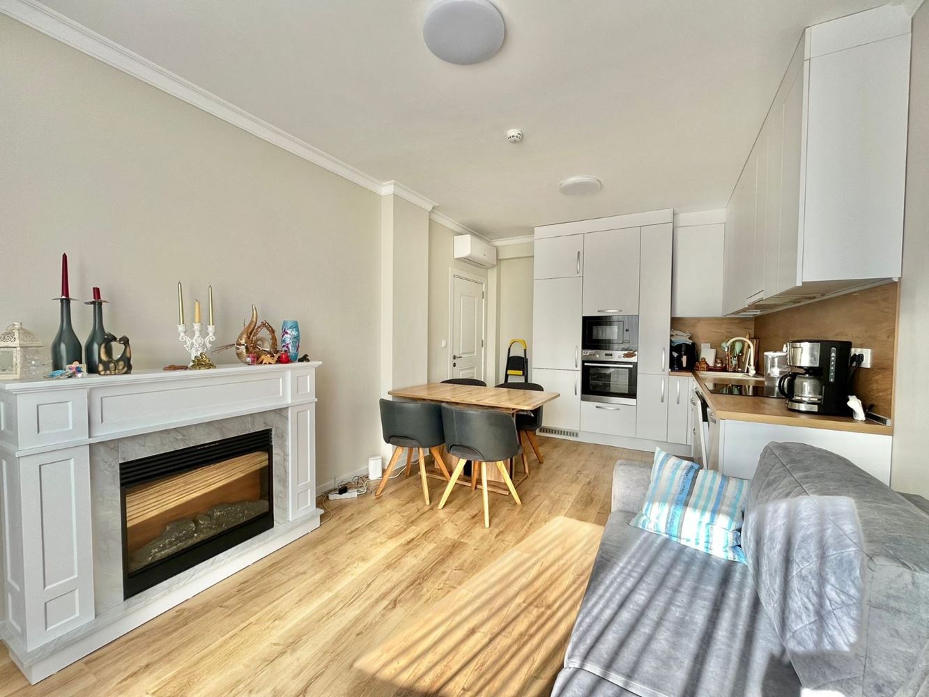 Two-level apartment with two bedrooms in the centre of Ravda – luxury, comfort and excellent location close to the sea