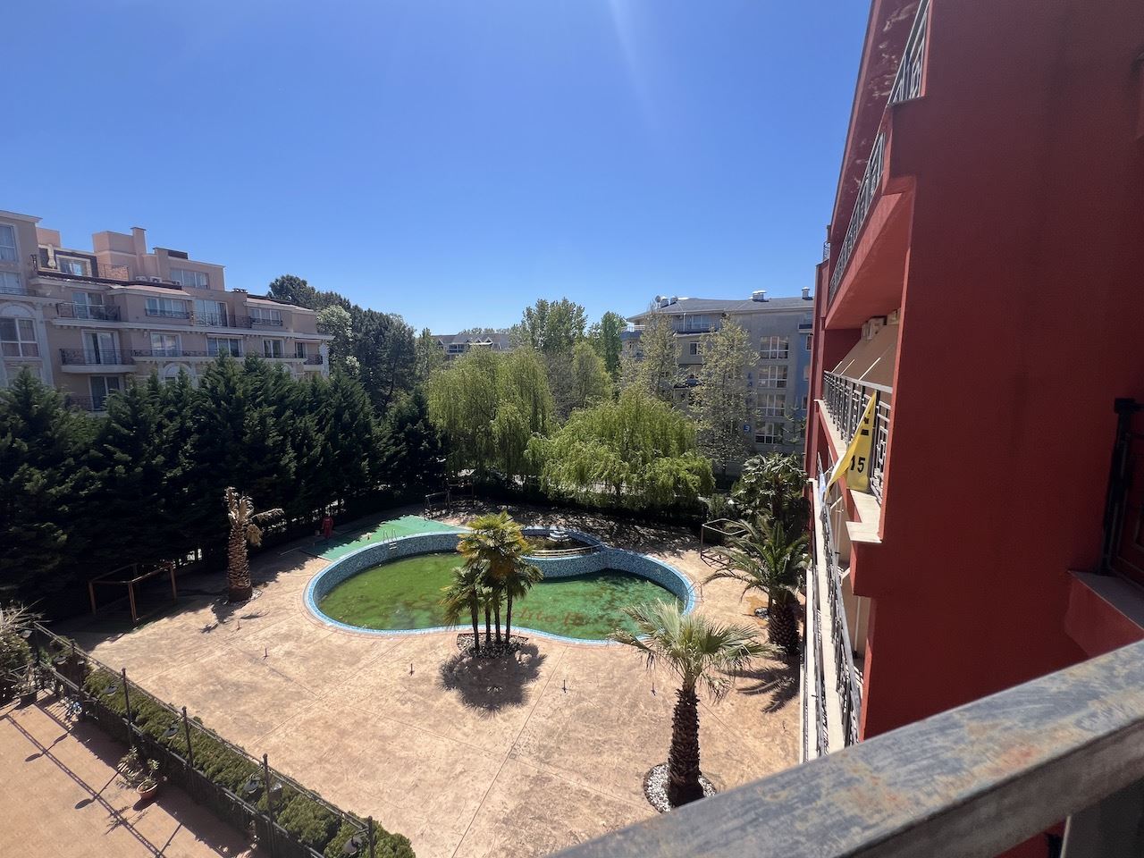 Comfortable studio with pool view in Sunny Beach – fully furnished and ready to use