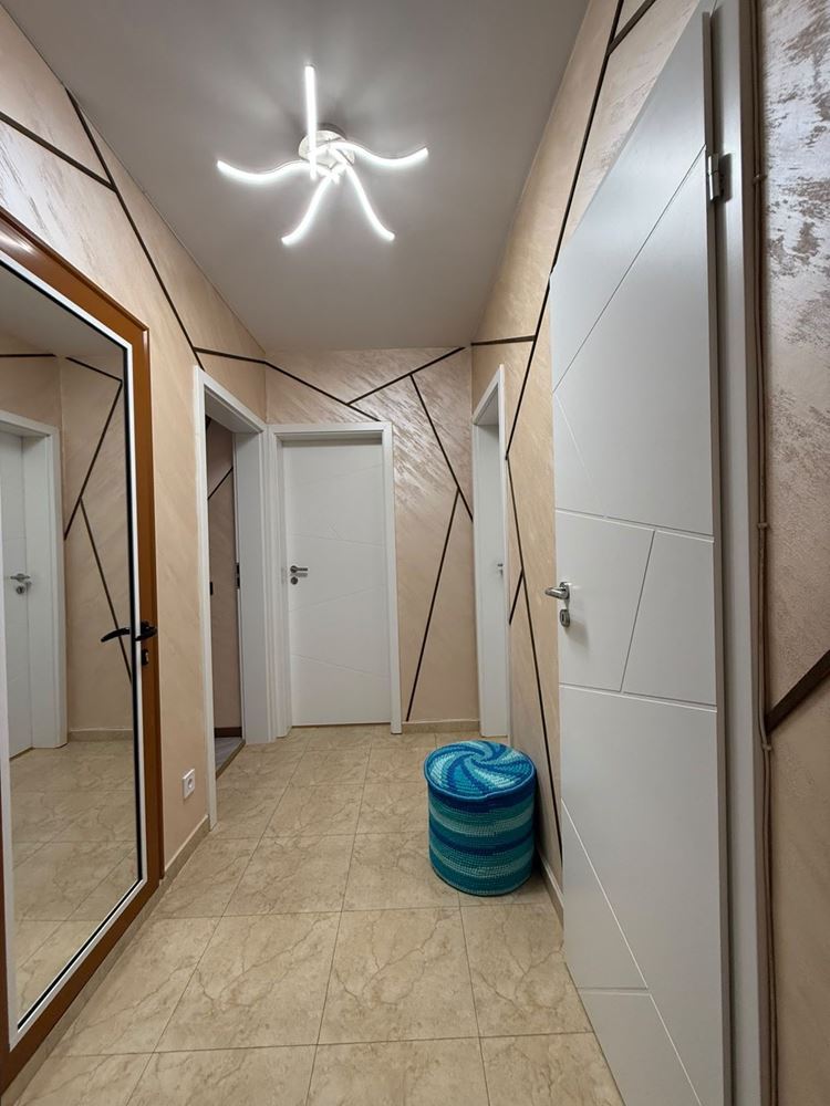 Large Two-Bedroom Apartment Opposite the Sanatorium in Pomorie – Three Terraces, Walk-In Wardrobe and Two Bathrooms
