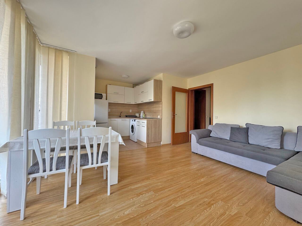 Ready to Move In! One-Bedroom Apartment in an Attractive Complex in Sveti Vlas