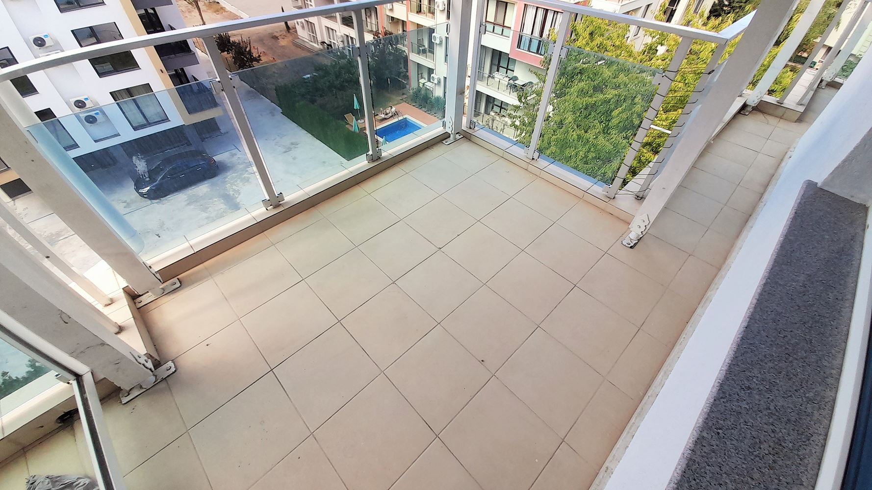 Cozy One-Bedroom Apartment with Spacious Terraces and a Low Maintenance Fee in Sunny Beach
