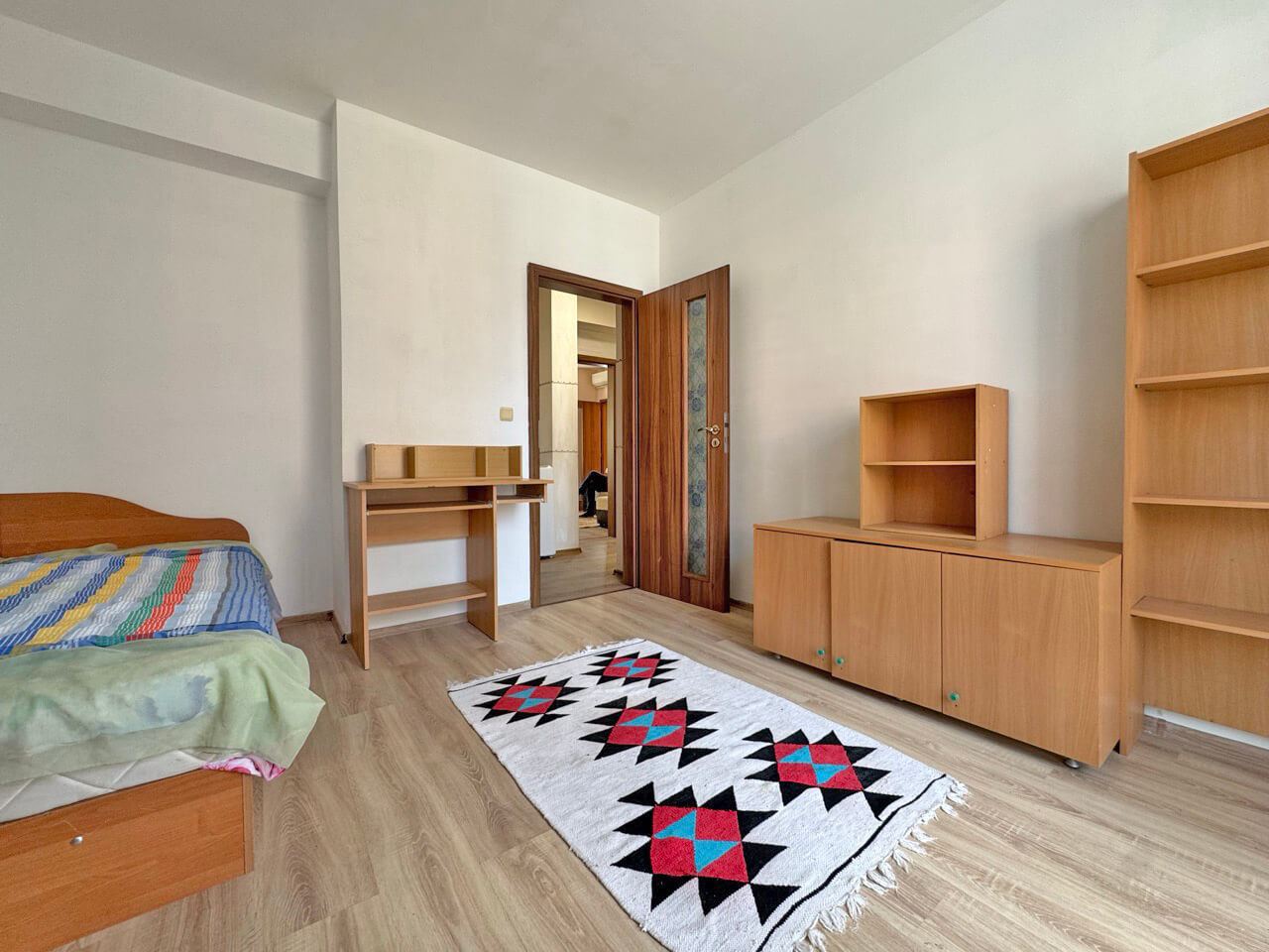 Spacious Three-Bedroom Apartment for Year-Round Living in the Cherno More District, Nessebar