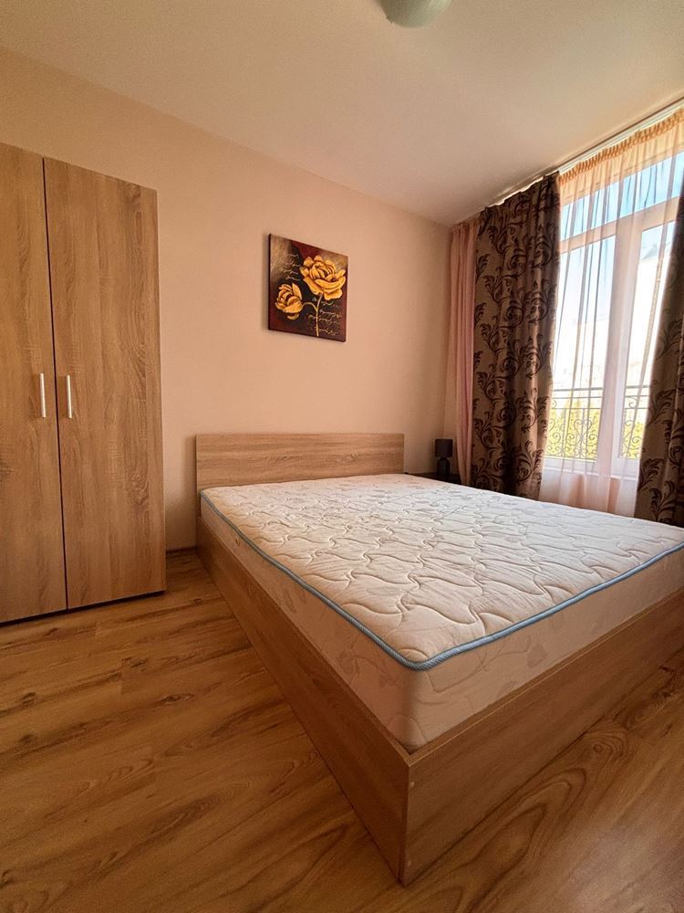 Spacious One-Bedroom Apartment with Pool View in Sunny Beach – Option for a Second Bedroom