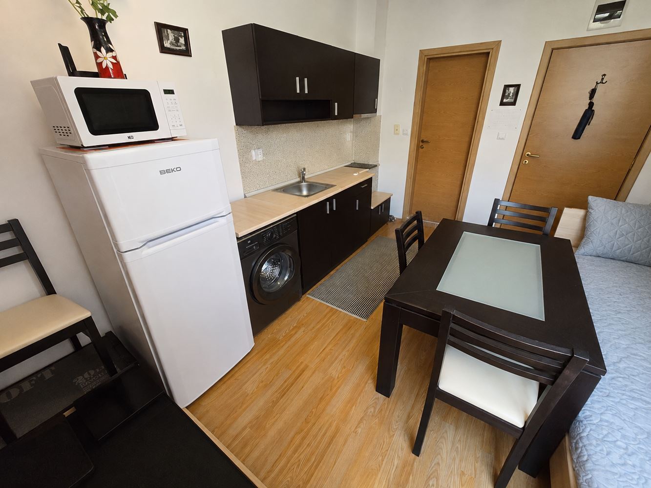Cozy One-Bedroom Apartment in a Complex with Its Own Infrastructure