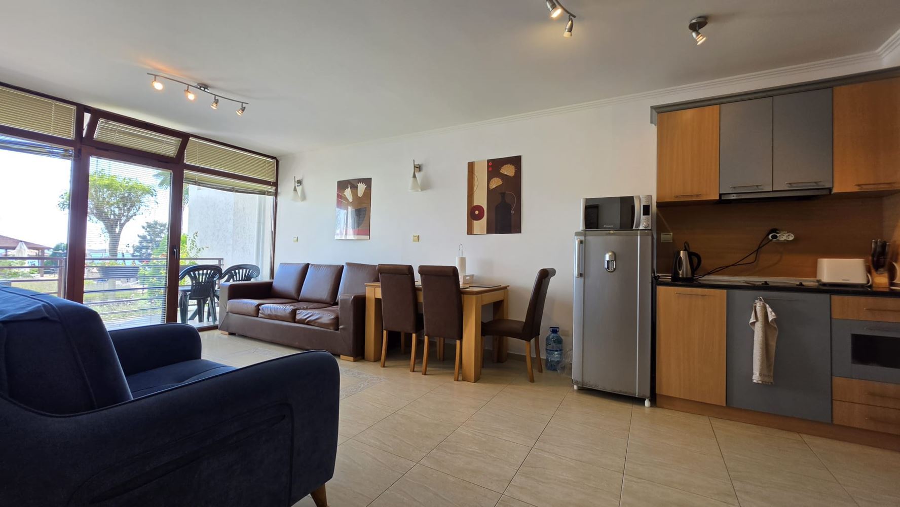 Your Seaside Oasis on the First Line in Sveti Vlas