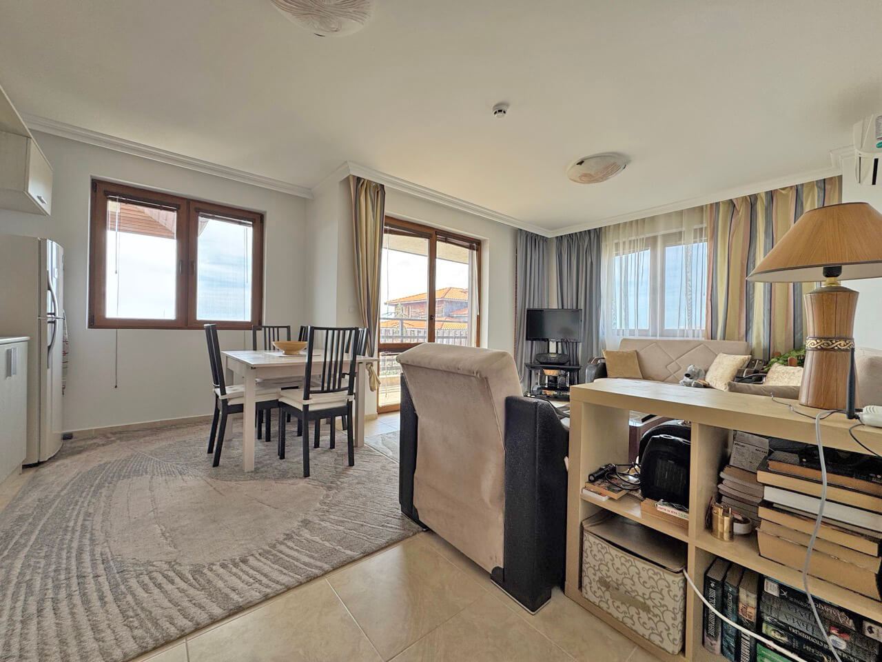 Spacious two-bedroom apartment in a boutique complex just meters from the sea in Sveti Vlas
