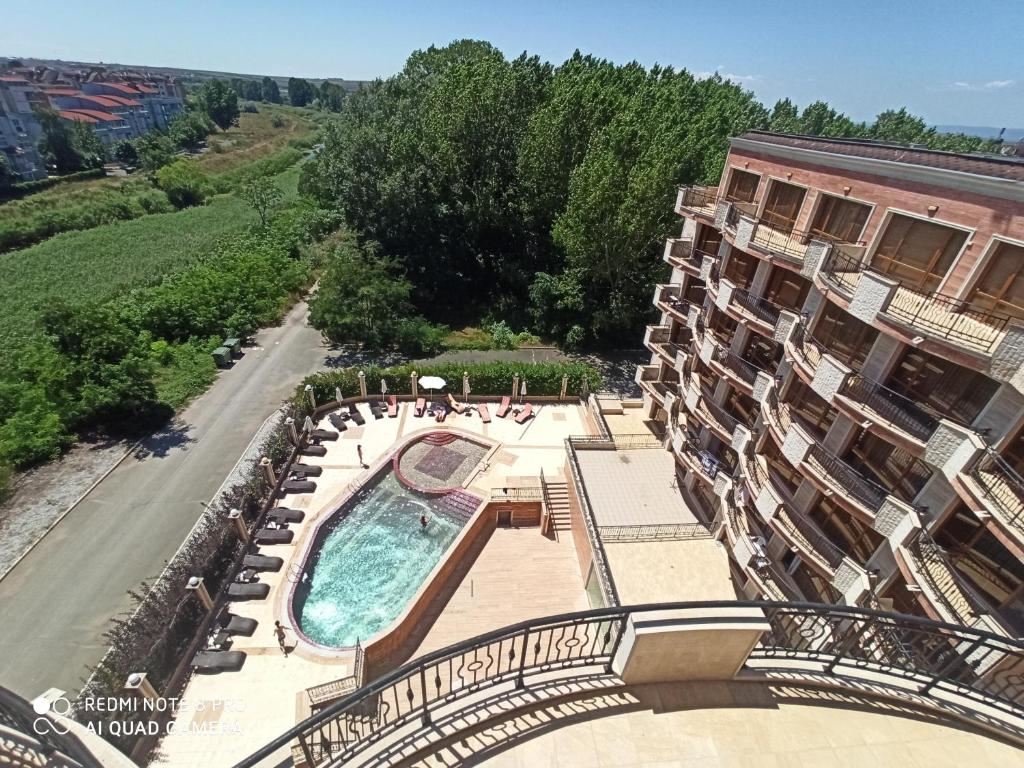 Spacious two-bedroom apartment 200 meters from Cacao Beach – comfort, luxury, and excellent location