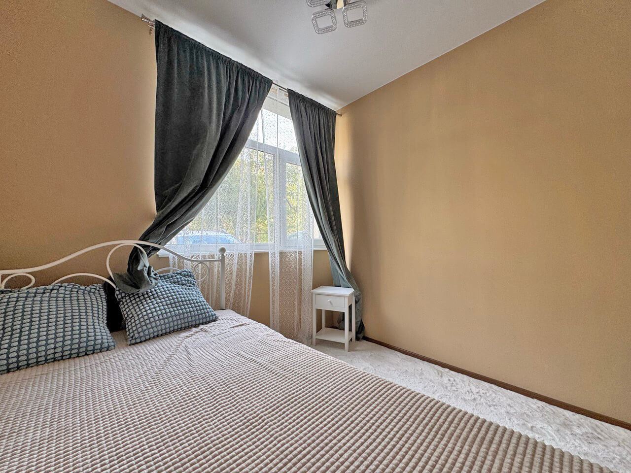 Spacious two-bedroom apartment with pool view in Sunny Beach