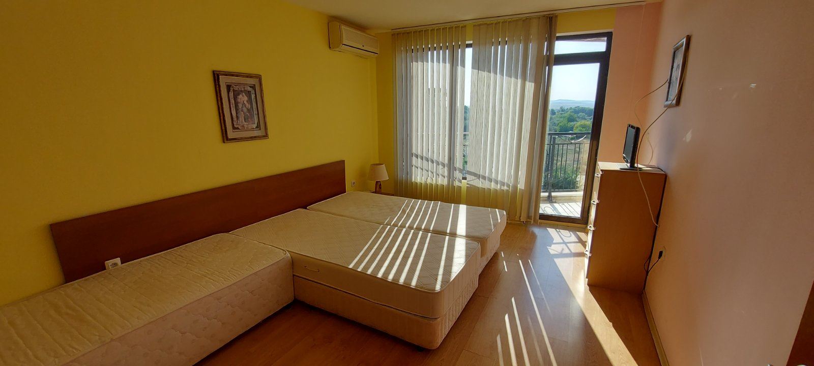 Spacious One-Bedroom Apartment in a Complex with a Swimming Pool and Excellent Amenities in Sunny Beach