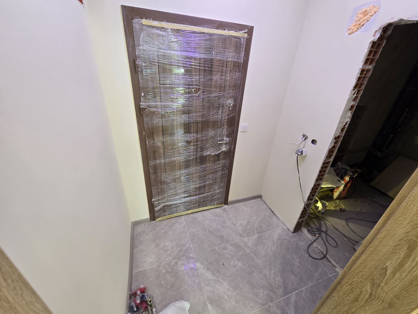 One-bedroom apartment in the Cherno More 1 district, Nessebar – no maintenance fee