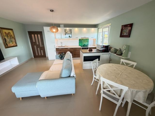 Spacious Apartment with 2 Bedrooms on the First Sea Line with Frontal Panoramic Sea View