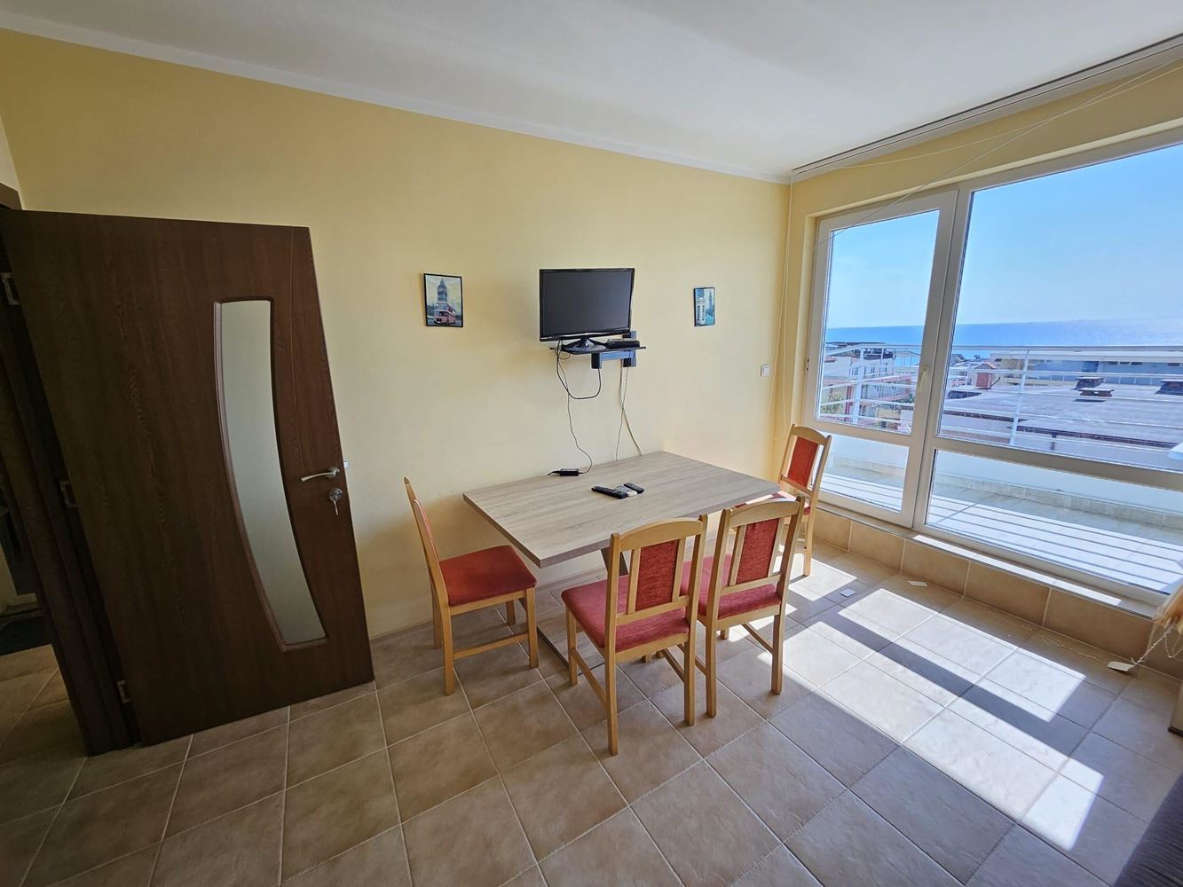 One-Bedroom Apartment with Panoramic Sea Views in Sveti Vlas