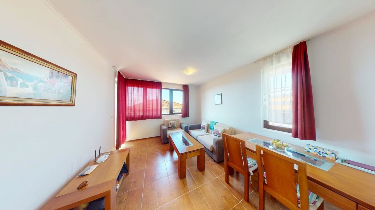 Spacious One-Bedroom Apartment with Sea Views in the Sunny Beach Area