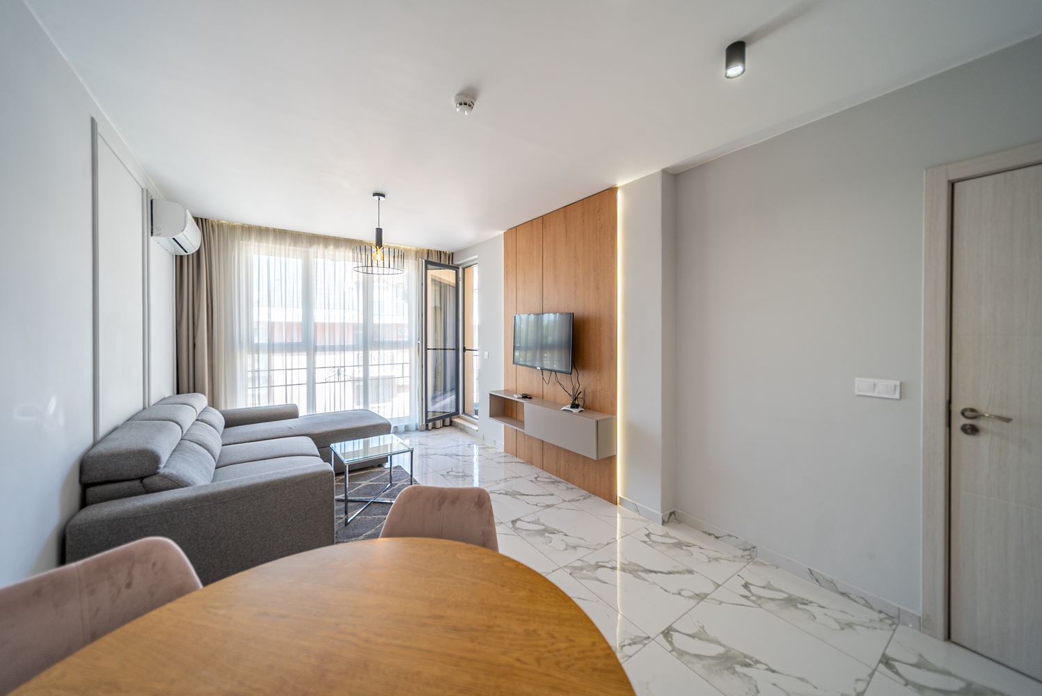 Luxury two-bedroom apartment 5 minutes from the beach in Sunny Beach