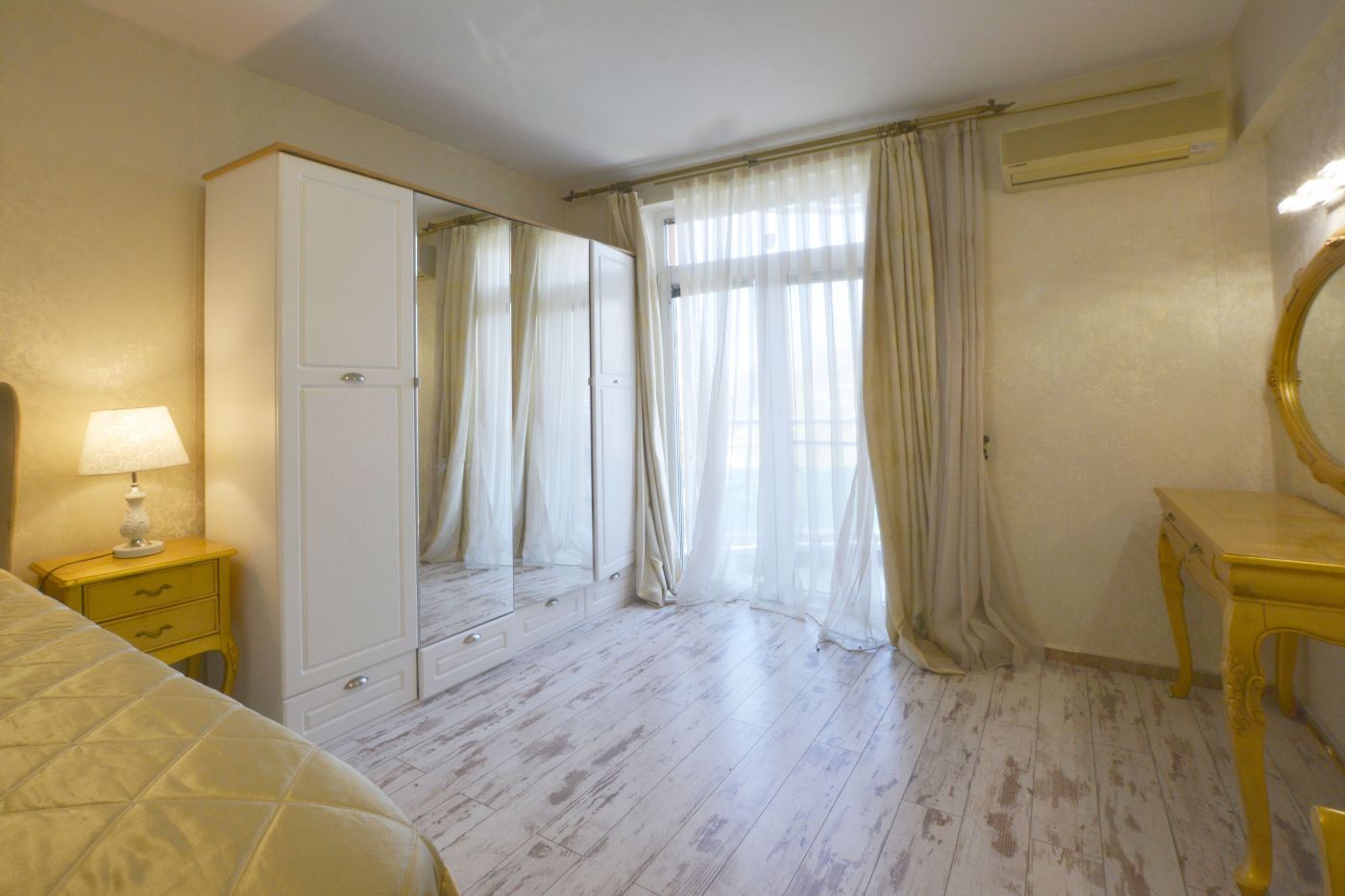 Luxury two-bedroom apartment with sea view on the first line in Ravda – 114 m², two terraces, and full comfort