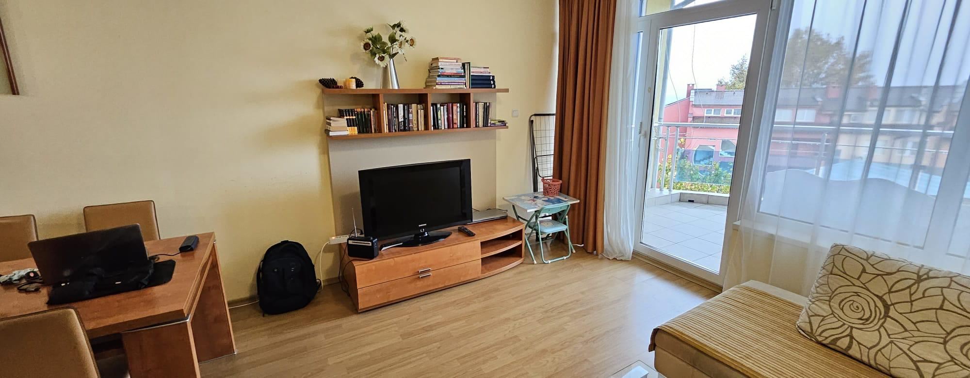 Luxury and space right by the beach – two-bedroom apartment in Ravda, 50 meters from the sea