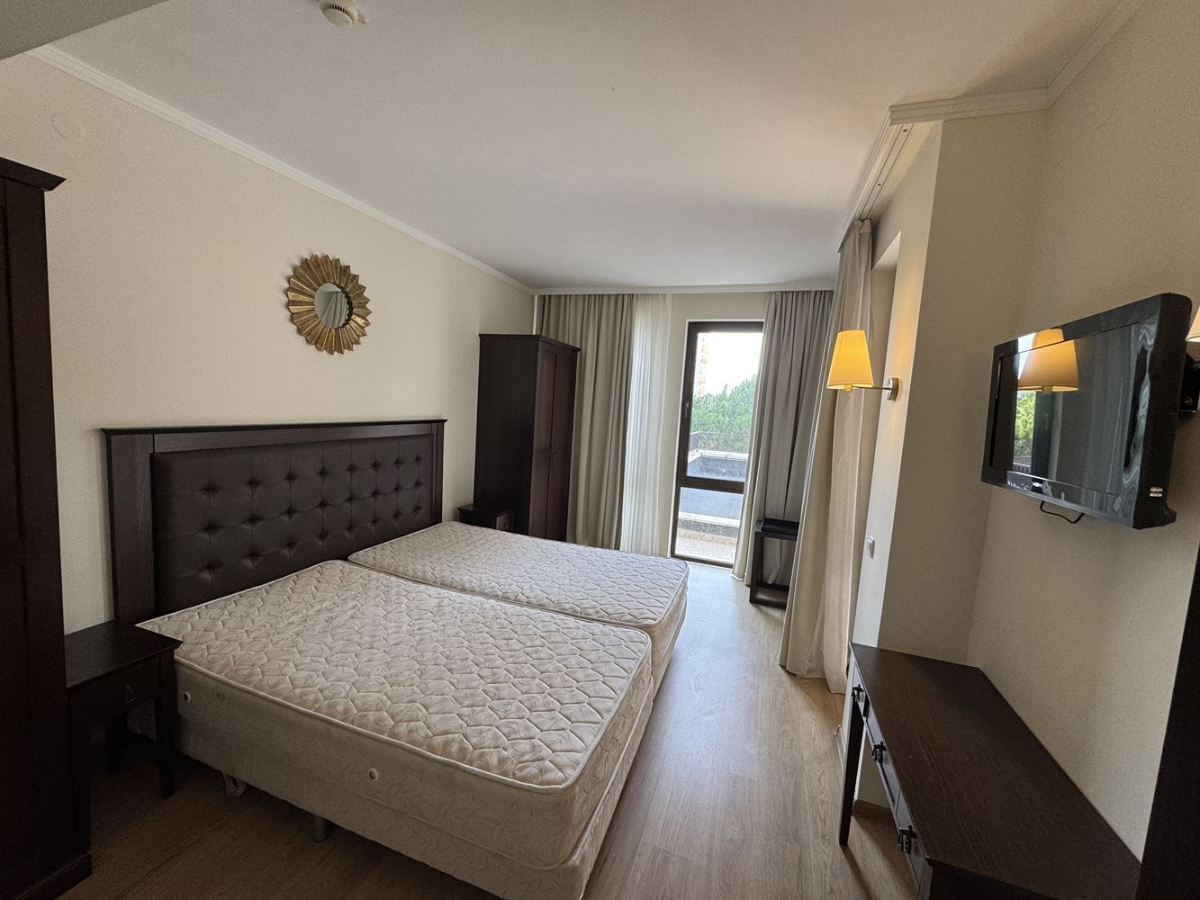 Spacious One-Bedroom Apartment with a Large Terrace, 50 Metres from the Beach in Sunny Beach