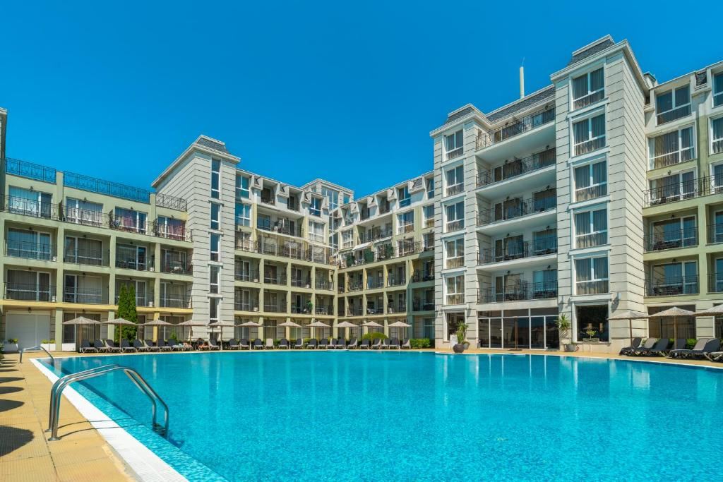 Luxury One-Bedroom Apartment with Panoramic Sea View in Pomorie