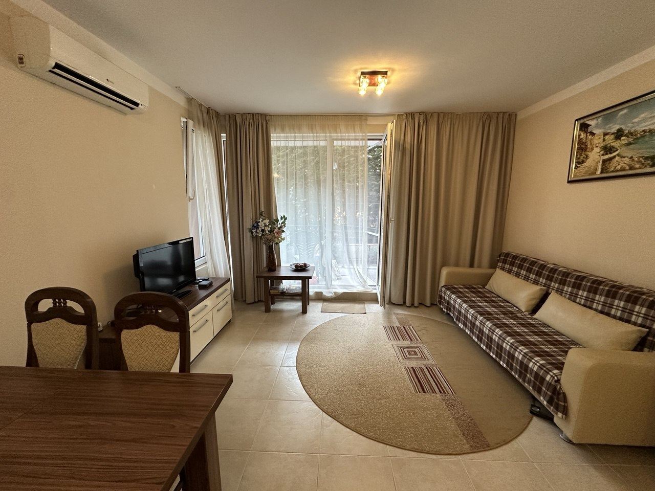 One-Bedroom Apartment with a Beautiful View in Pomorie – A Cozy Home by the Coast